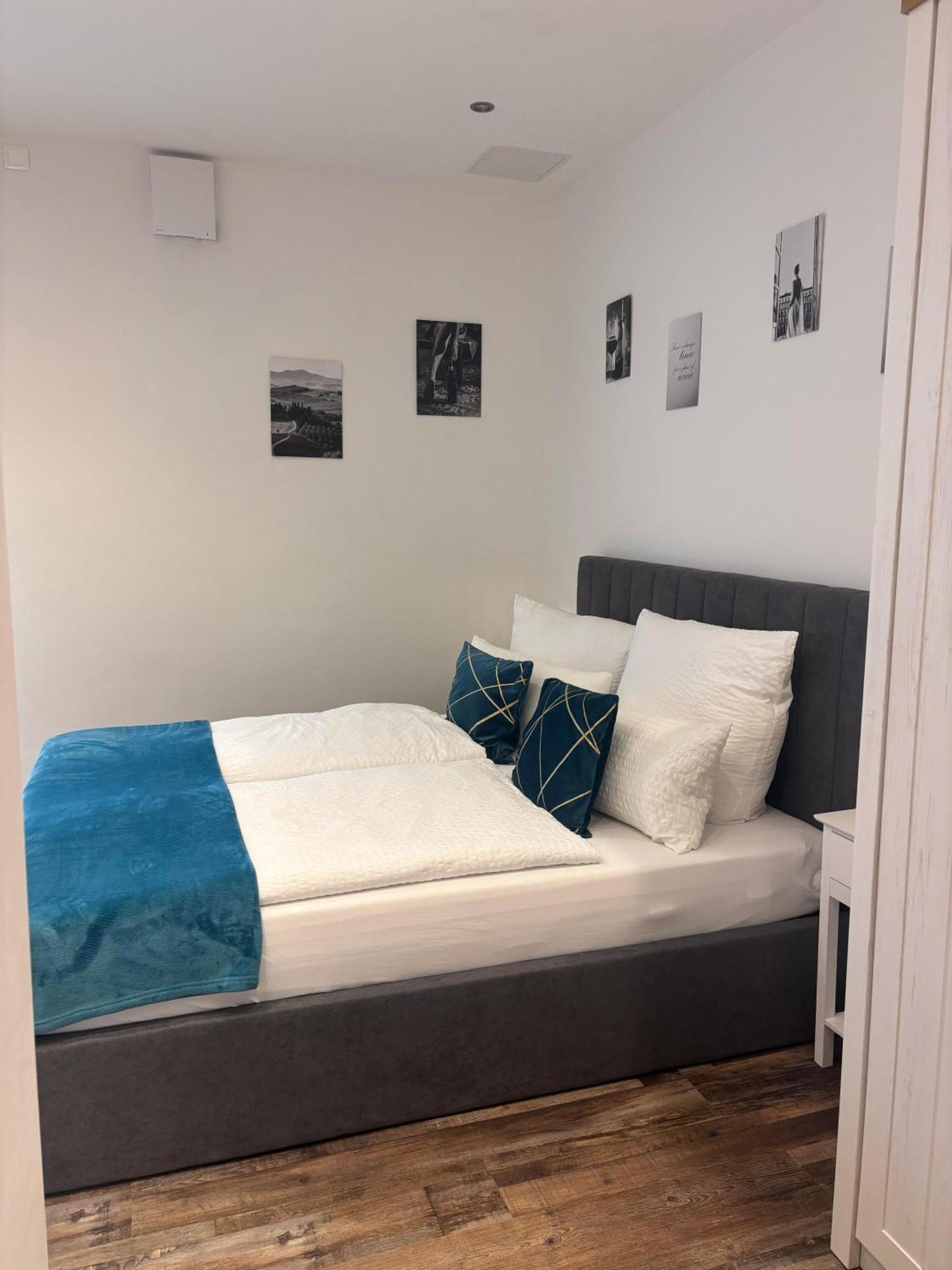 Apartmenthaus Wertheim Camera foto